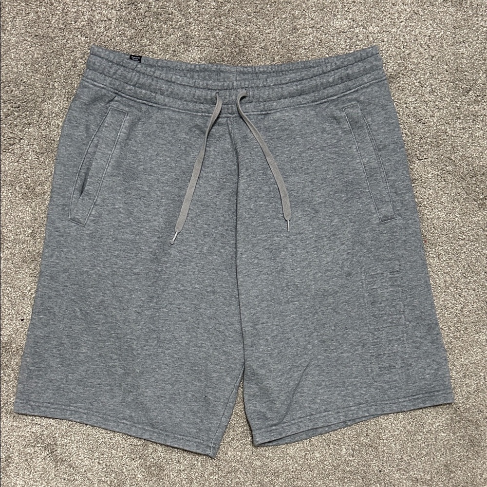Vintage Baggy Fit Grey Puma Shorts